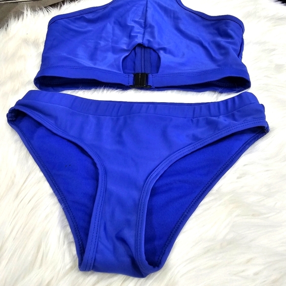 Brave Soul x Nasty Gal Bikini Set – Cobalt Blue Cut-Out High Neck Top, Racerback - Picture 9 of 16